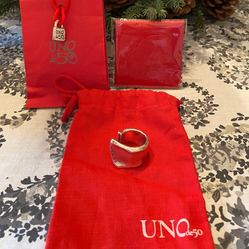 💥SALE💥Uno de 50 ring *AUTHENTIC* Sz 8.5